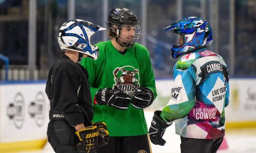 Tim Cimmer Takes Third After Wild Finish at Saskatoon Ice Cross Event